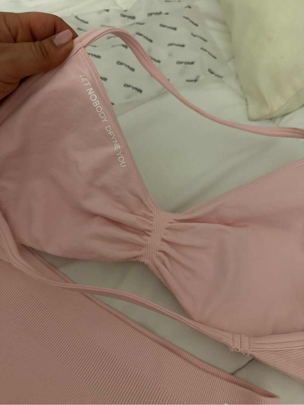 Dfyne sport bra and short set - Picture 3 of 6